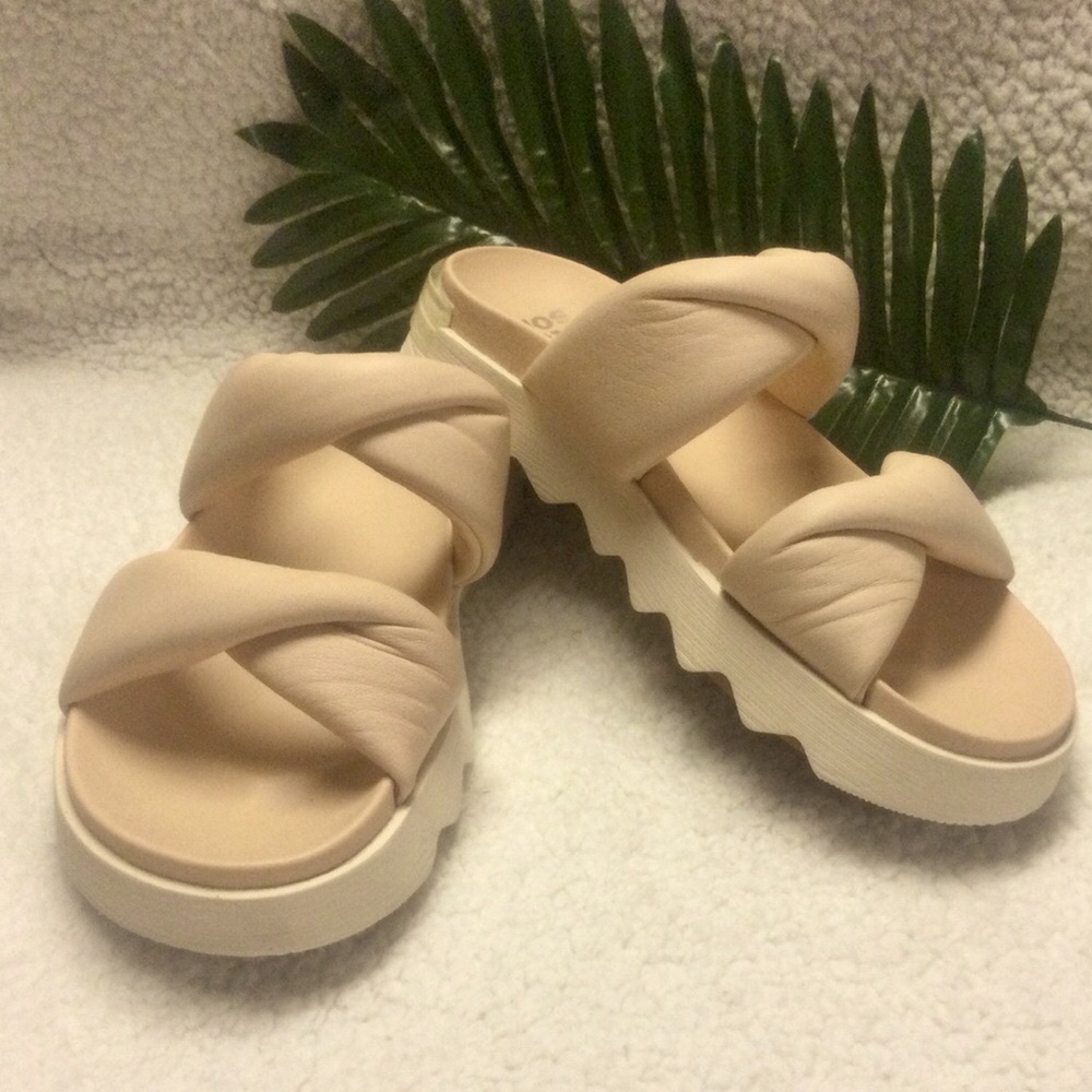Sorel Viibe Twist Slide Sandal